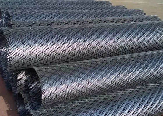 Powlekana PCV dekoracyjna okładzina ekranu Rozszerzona metalowa siatka druciana spłaszczona 0,3 mm