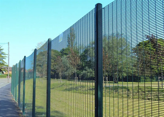 3,0 m wysokości Anti Climb Prison Fence Ocynkowane ogniowo / powlekane PCV 76,2 * 12,7 mm